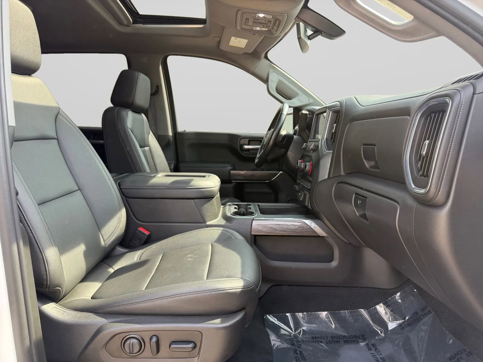 Used 2021 Chevrolet Silverado 1500 LTZ image 36