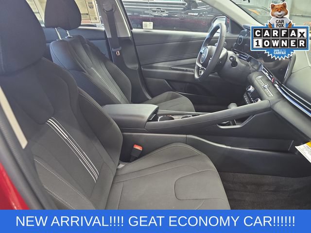 Used 2024 Hyundai Elantra SEL w/ Convenience Package FWD image 10