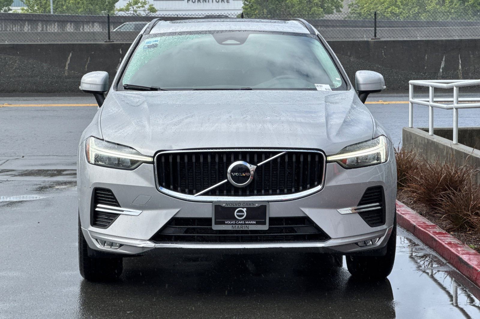 Used 2023 Volvo XC60 B5 Core FWD image 10