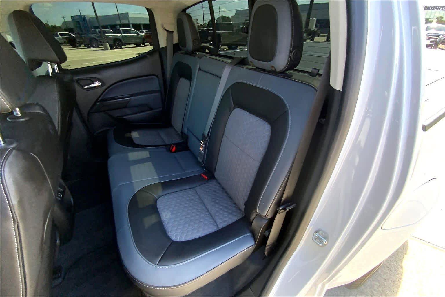 Used 2021 Chevrolet Colorado Z71 AWD/4WD image 20