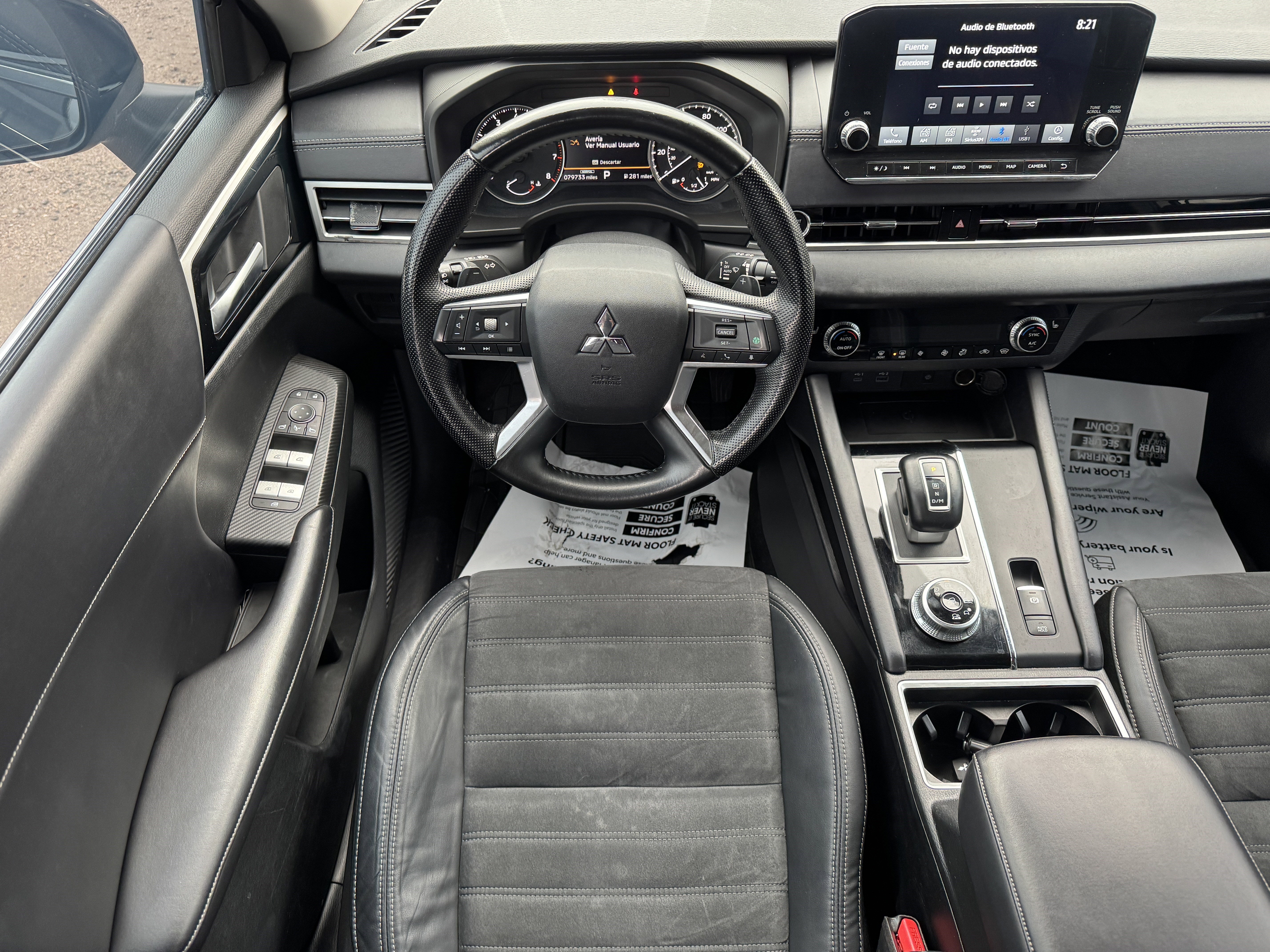 Used 2023 Mitsubishi Outlander SE AWD/4WD image 16