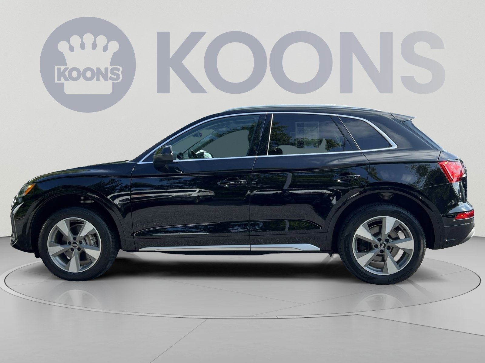 Used 2023 Audi Q5 2.0T Premium Plus w/ Premium Plus Package AWD/4WD image 7
