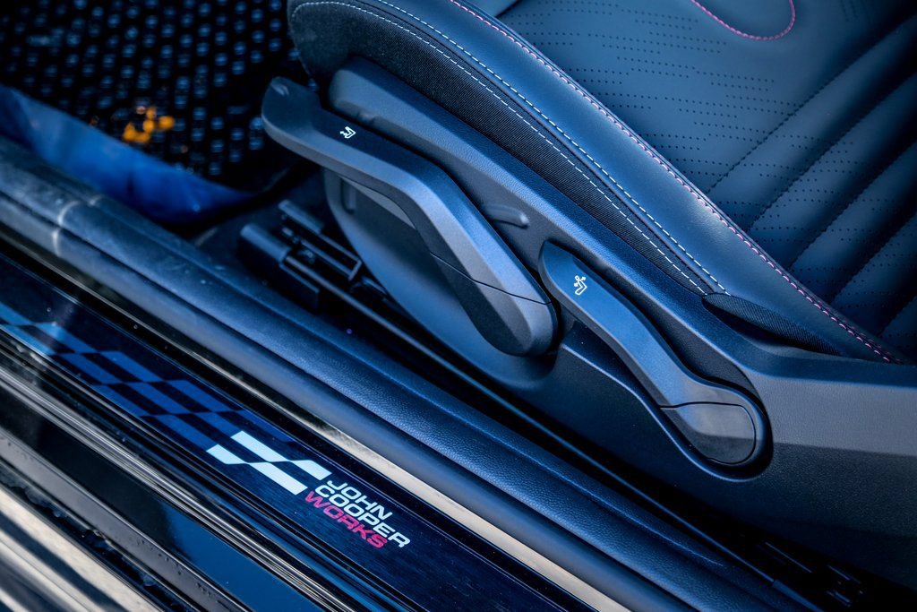New 2026 MINI Cooper S FWD image 17