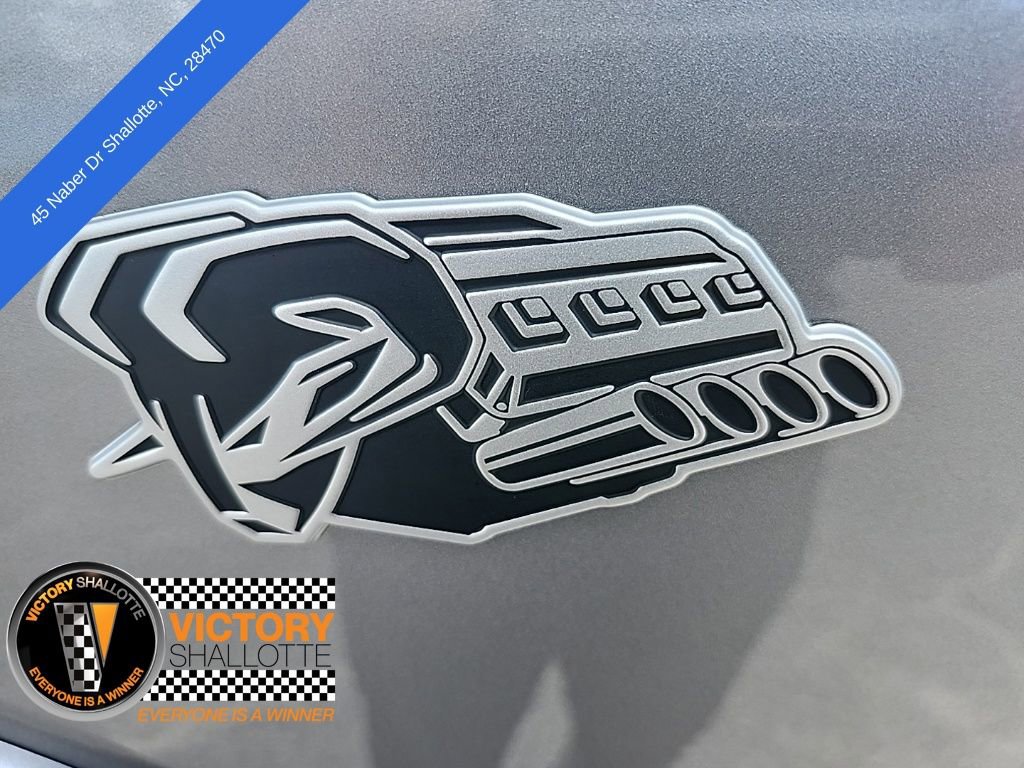 New 2026 RAM 1500 4x4 Crew Cab image 11