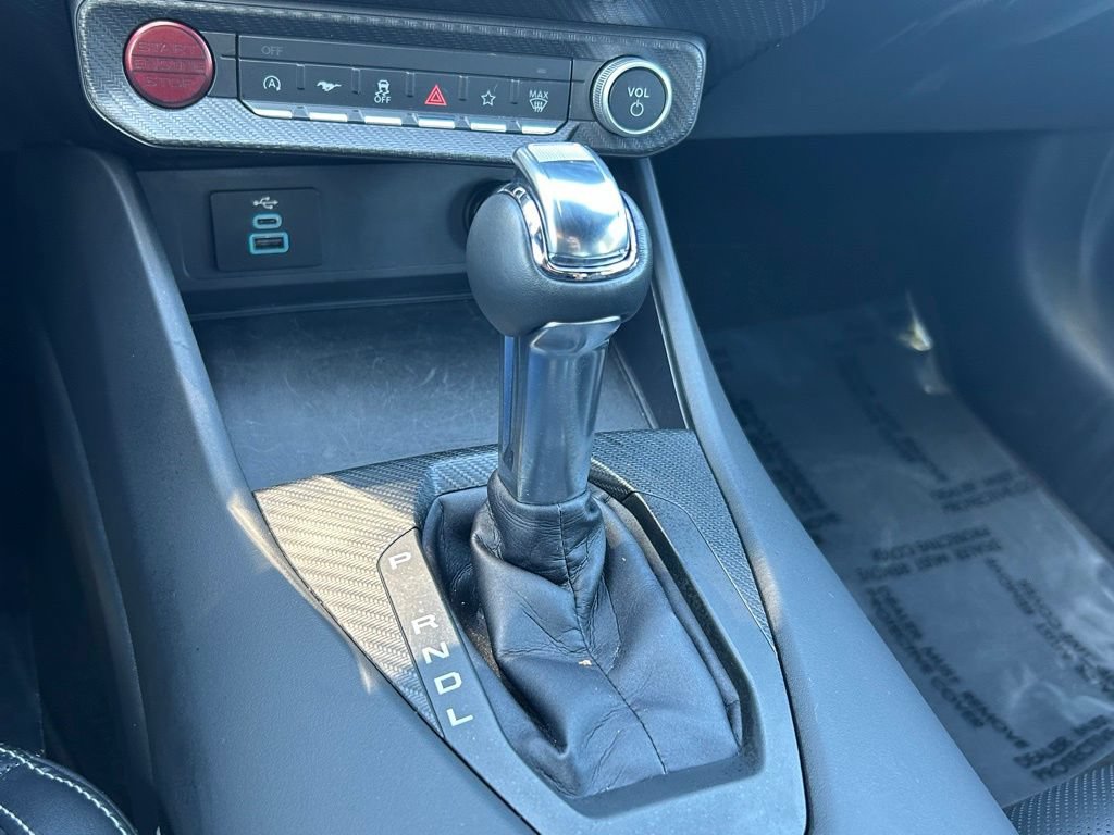 Used 2025 Ford Mustang Premium RWD image 21