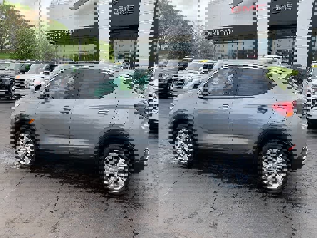 Used 2026 Buick Encore GX Preferred w/ Comfort Package image 2