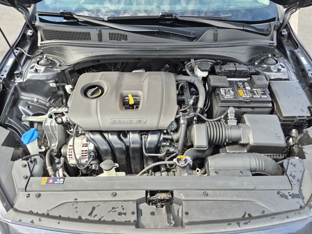 Used 2022 Kia Forte LXS FWD image 21