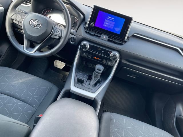 Used 2023 Toyota RAV4 XLE w/ Convenience Package AWD/4WD image 10