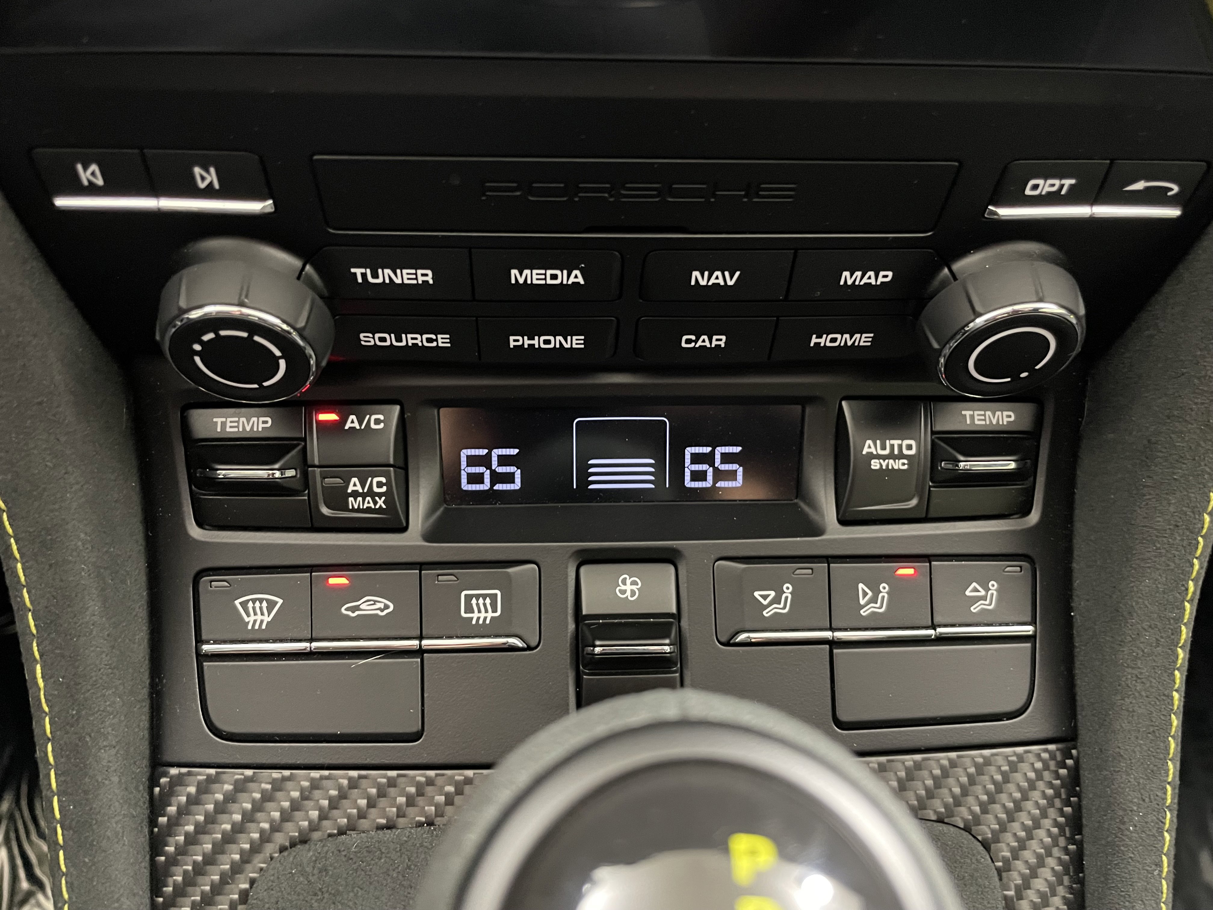 Certified 2025 Porsche 718 Boxster Spyder RS RWD image 23