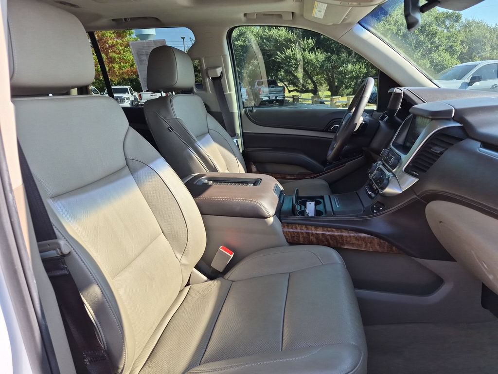 Used 2017 Chevrolet Tahoe Premier AWD/4WD image 40