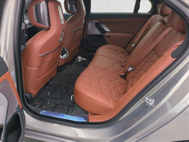 New 2026 BMW 760i xDrive AWD/4WD image 16