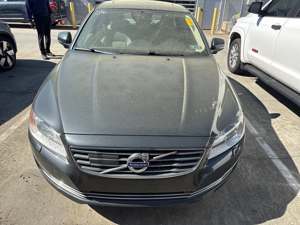 Used 2016 Volvo S80 T5 Platinum w/ Climate Package image 2