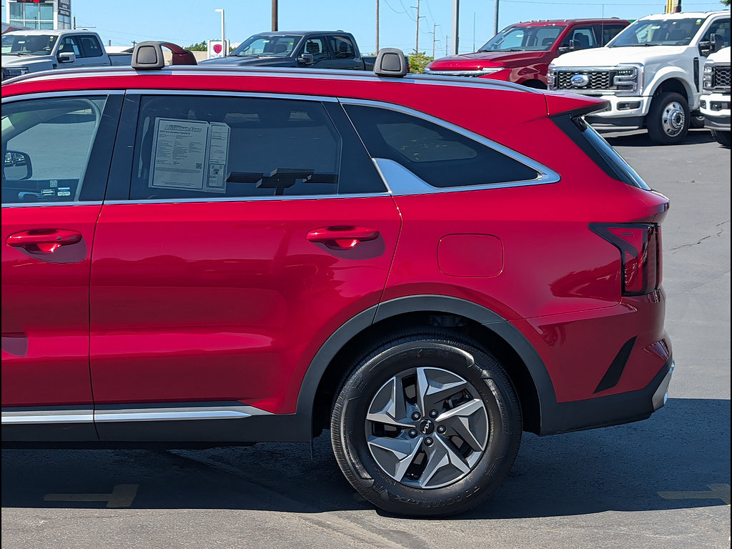 Used 2022 Kia Sorento S AWD/4WD image 11