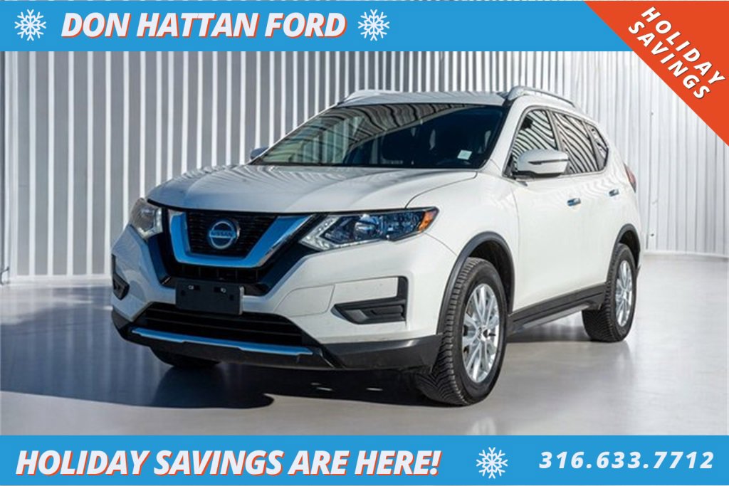 Used 2018 Nissan Rogue SV image 1