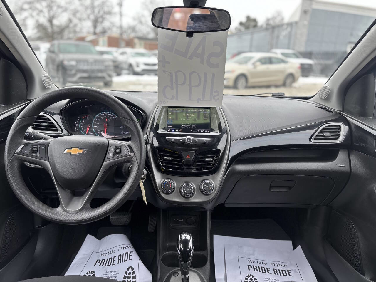 Used 2020 Chevrolet Spark LT image 11