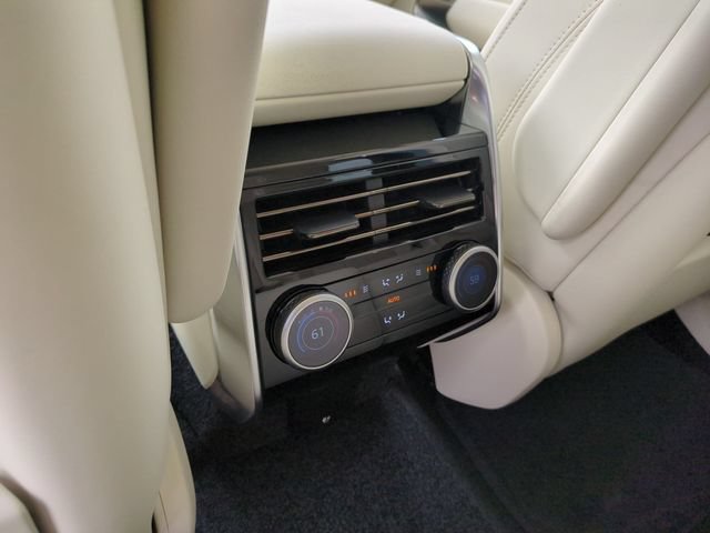 New 2026 Land Rover Range Rover SE AWD/4WD image 13