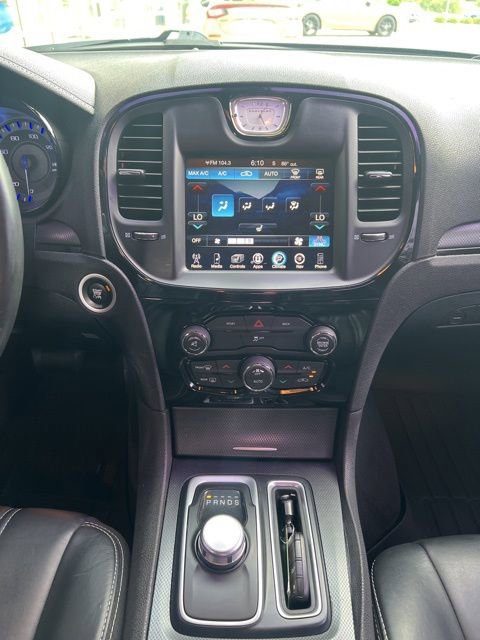 Used 2016 Chrysler 300 S image 15