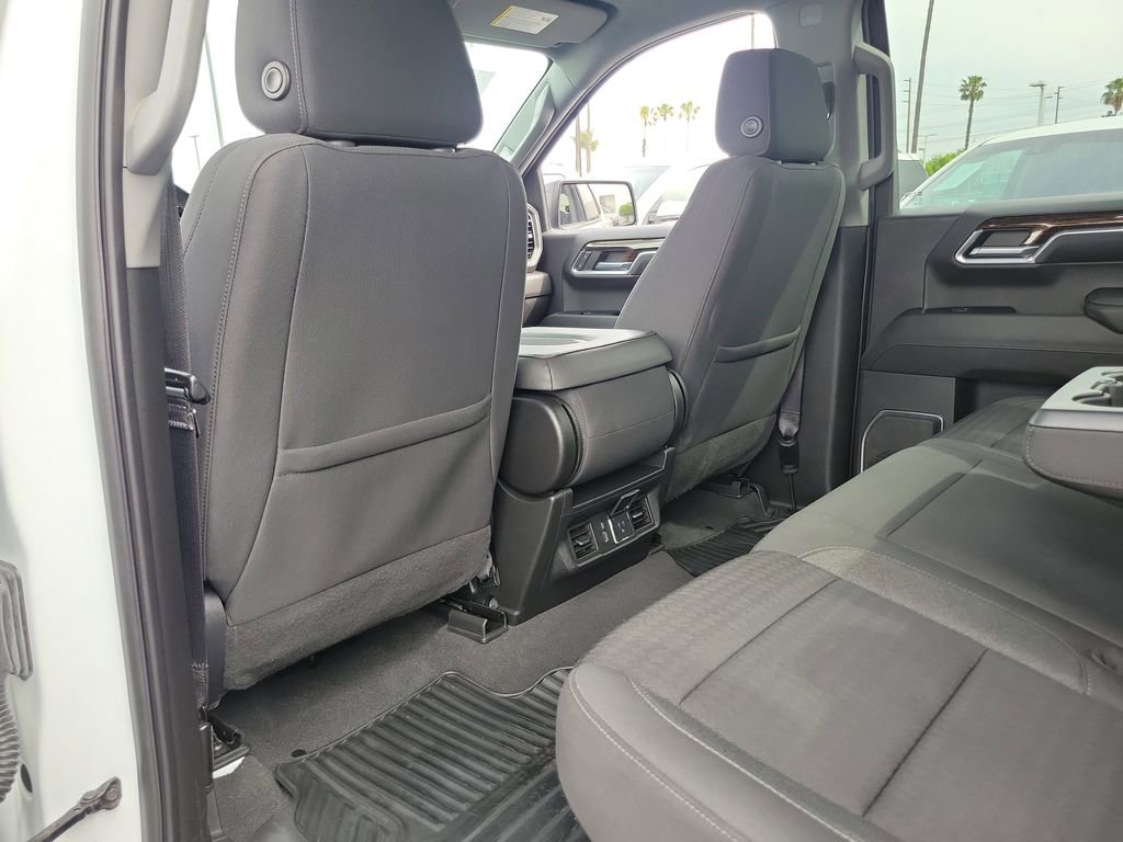 Used 2023 GMC Sierra 1500 Elevation image 13