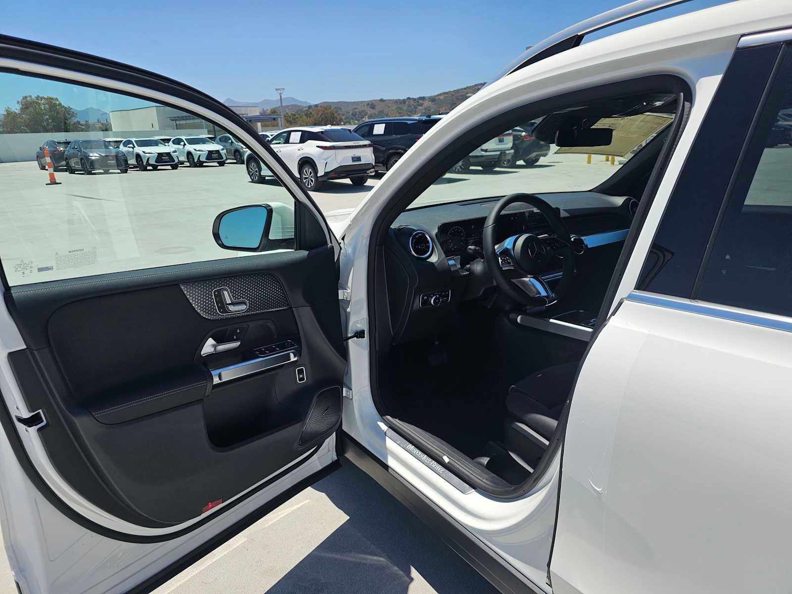 New 2026 Mercedes-Benz GLB 250 image 19