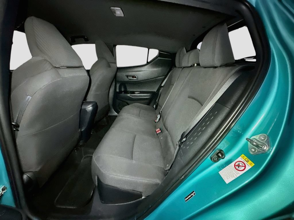 Used 2018 Toyota C-HR XLE FWD image 28