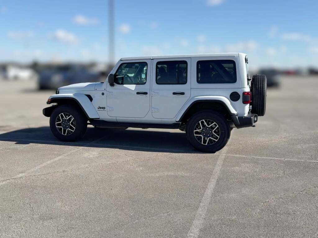 New 2026 Jeep Wrangler Sahara image 7
