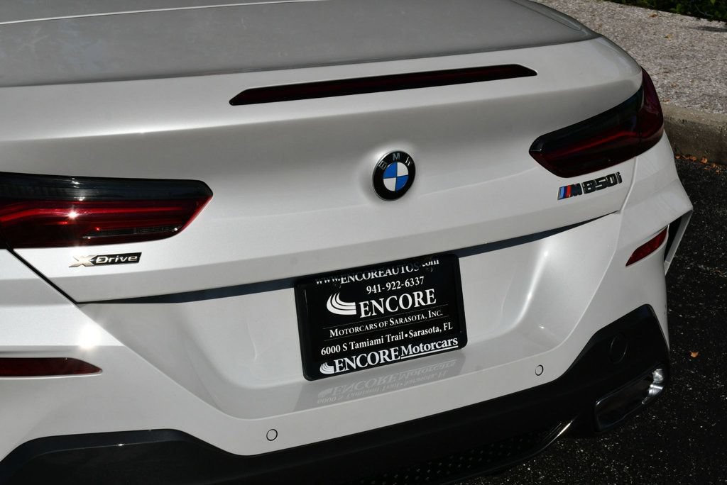 Used 2022 BMW M850i xDrive Convertible w/ Driving Assistance Package AWD/4WD image 10