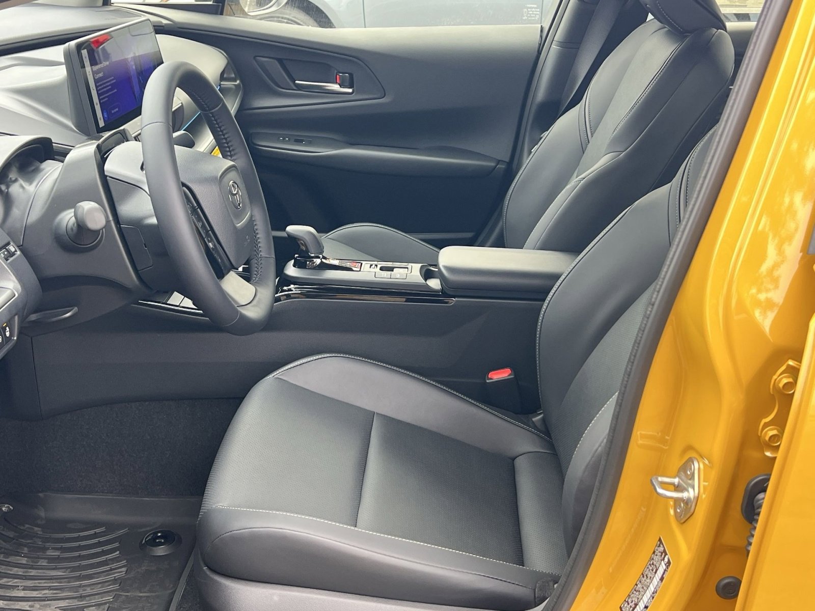 New 2026 Toyota Prius Plug-In Hybrid image 7