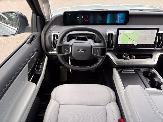 New 2027 Ford Expedition Max Platinum w/ Platinum Ultimate Package AWD/4WD image 13
