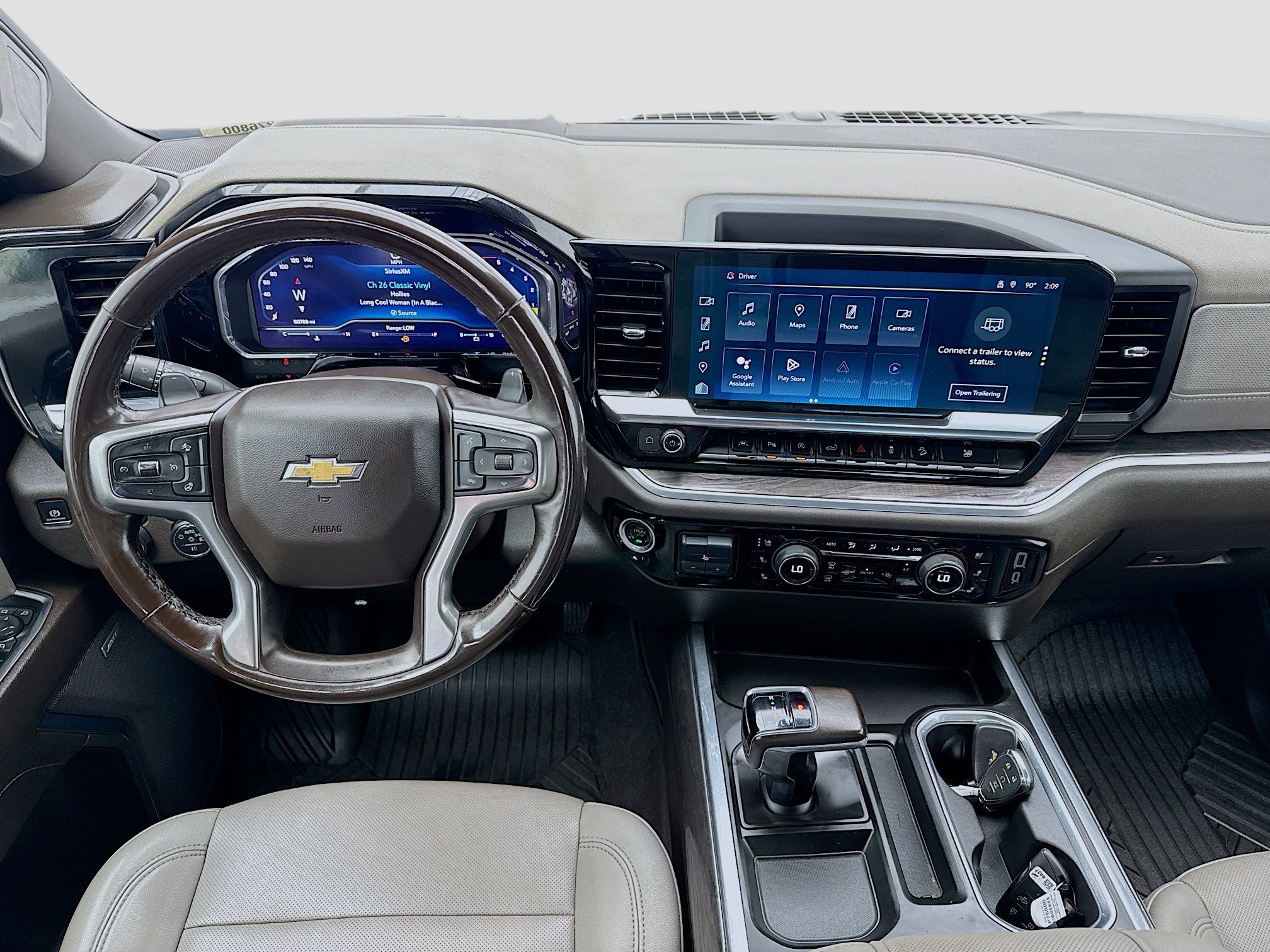 Used 2024 Chevrolet Silverado 1500 LTZ AWD/4WD image 14