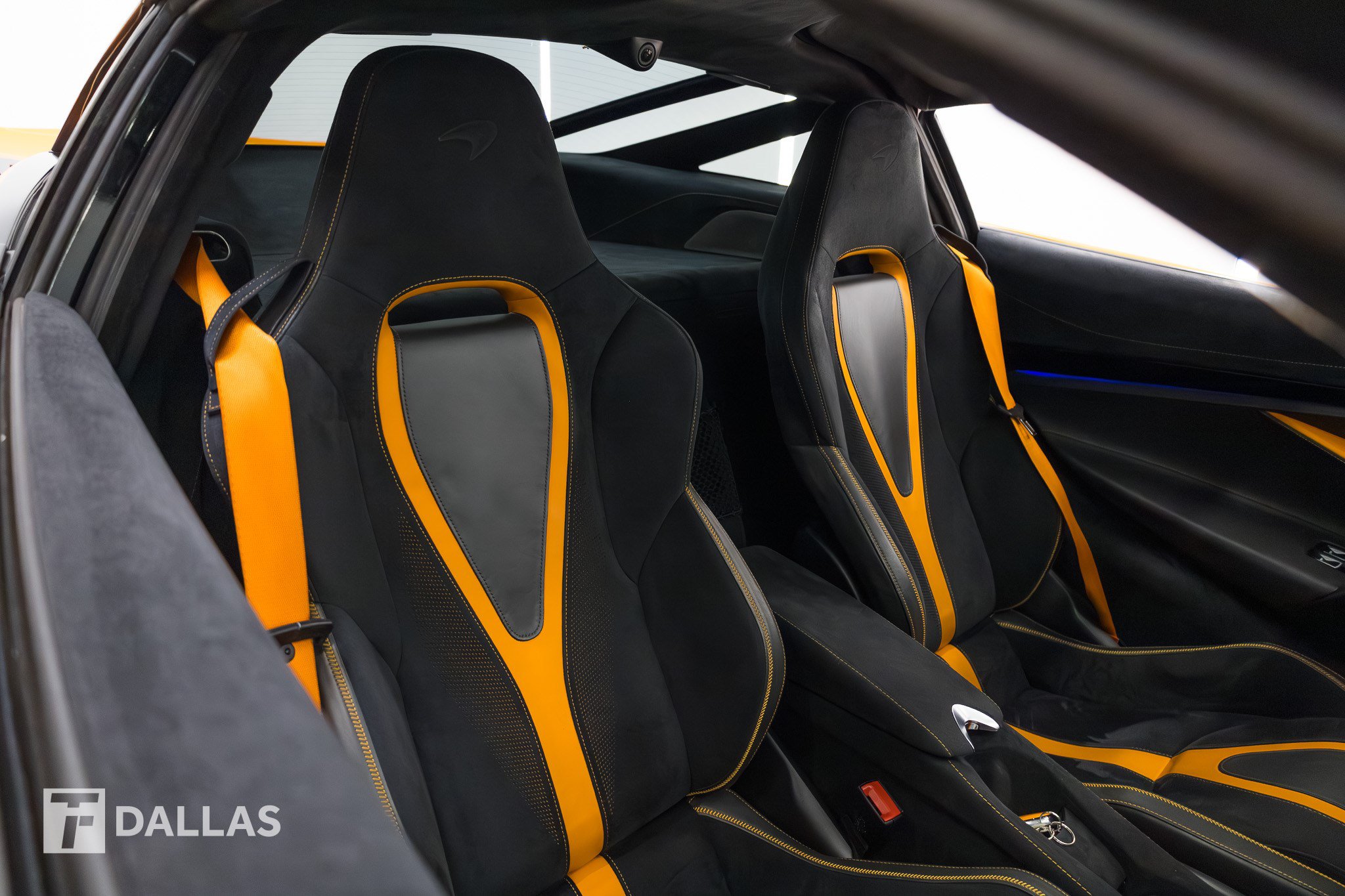Used 2019 McLaren 720S RWD image 34