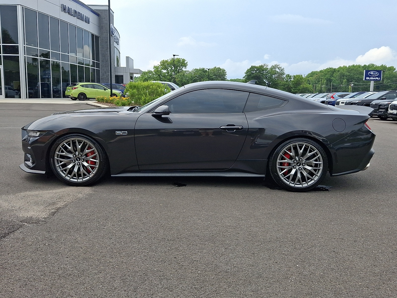 Used 2024 Ford Mustang GT Premium RWD image 4