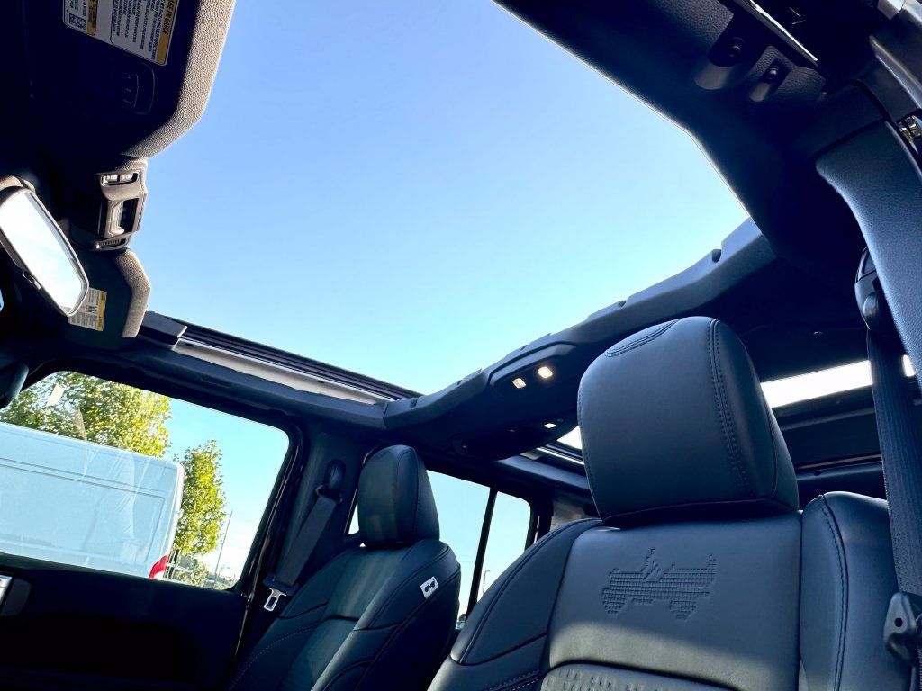 New 2027 Jeep Wrangler Unlimited Sport AWD/4WD image 31