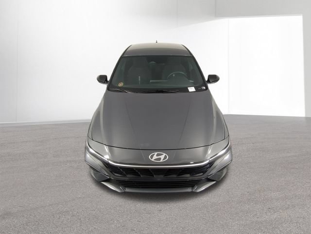 New 2026 Hyundai Elantra Sport FWD image 40