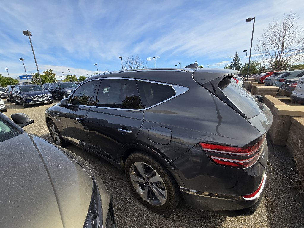 Used 2023 Genesis GV80 2.5T w/ Prestige 20" Package AWD/4WD image 2