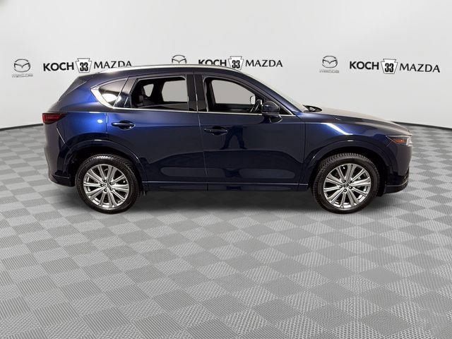 Certified 2022 MAZDA CX-5 Signature AWD/4WD image 9