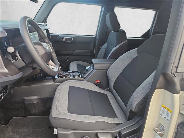 New 2025 Ford Bronco 4-Door image 12