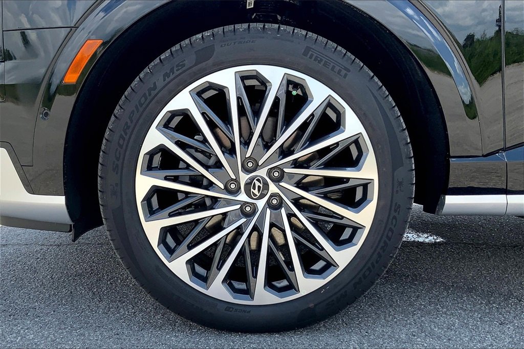 New 2026 Hyundai Palisade Calligraphy image 13