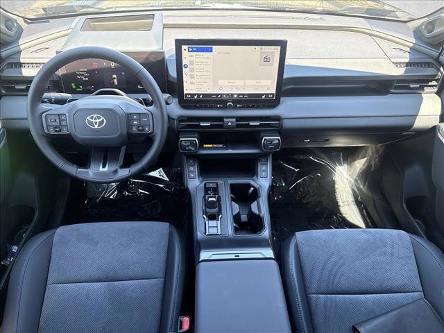 New 2026 Toyota RAV4 XSE AWD/4WD image 25
