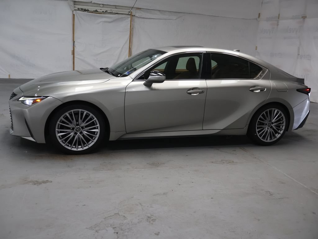 Used 2023 Lexus IS 300 w/ Premium Package RWD image 4