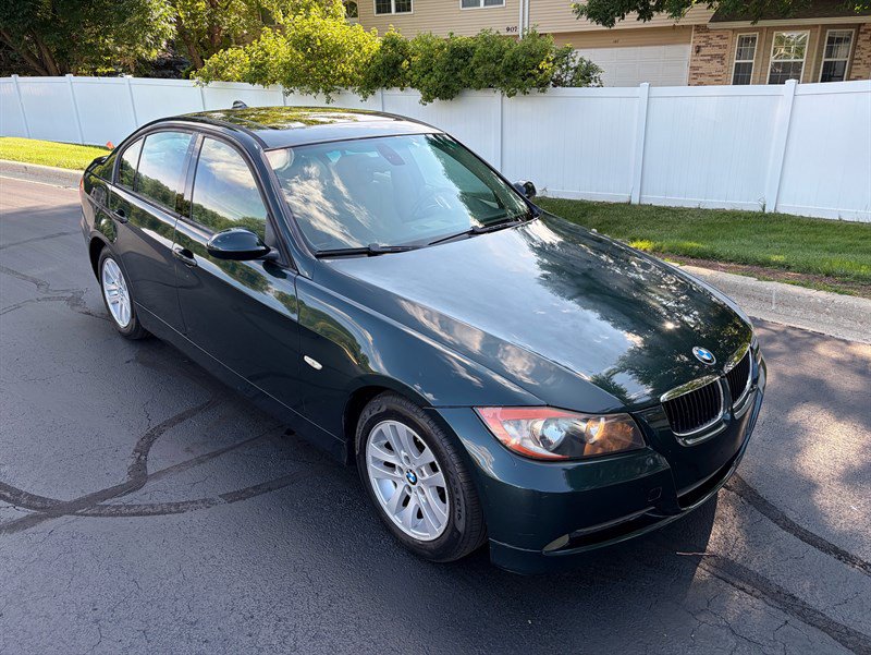 Used 2007 BMW 328i Sedan RWD image 4