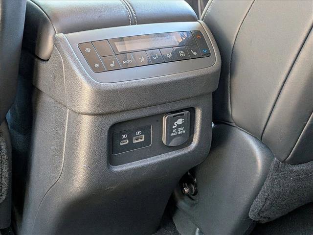 Used 2022 Nissan Pathfinder Platinum w/ Cargo Package image 18