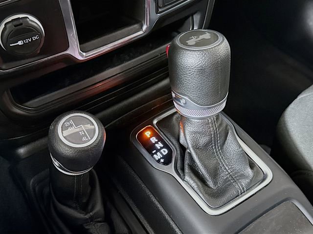 Used 2021 Jeep Wrangler Sport image 16