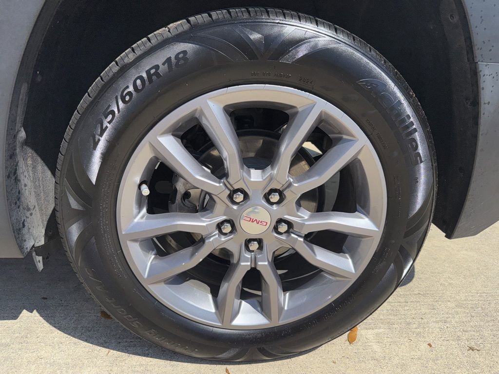 Used 2022 GMC Terrain SLT w/ Tech Package image 40