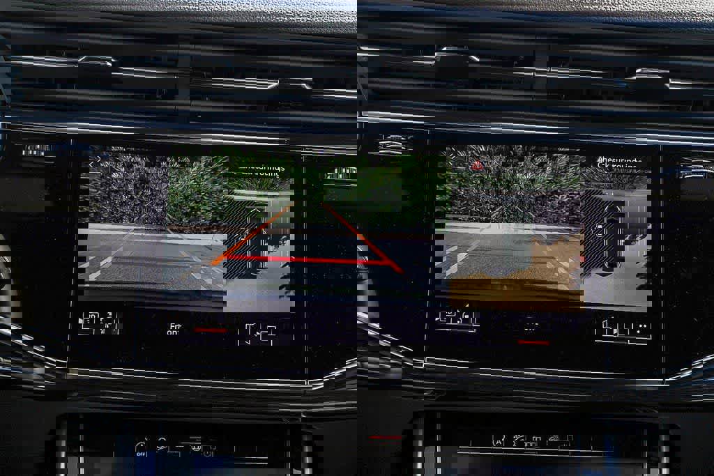 New 2026 Audi Q8 Premium Plus image 14