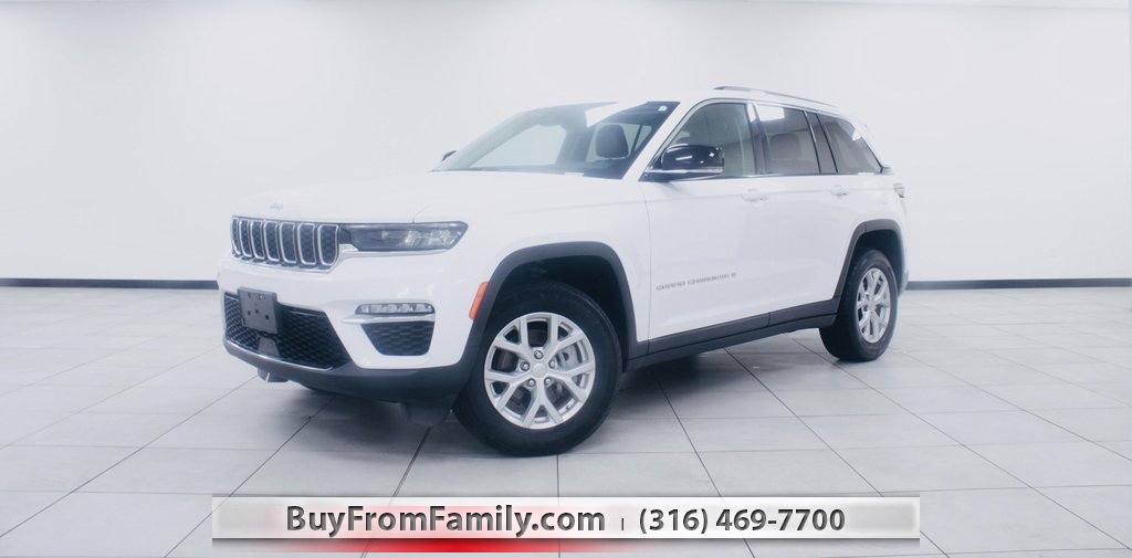 Used 2023 Jeep Grand Cherokee Limited image 1