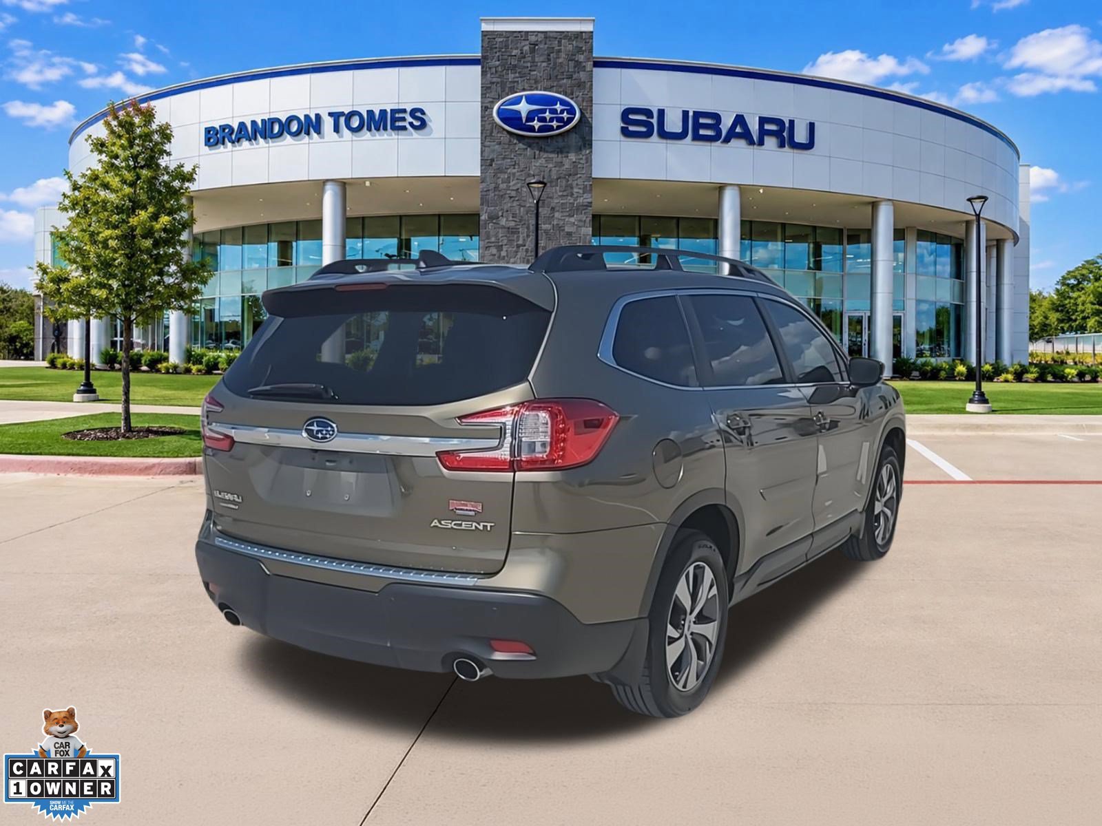 Used 2025 Subaru Ascent Premium AWD/4WD image 9