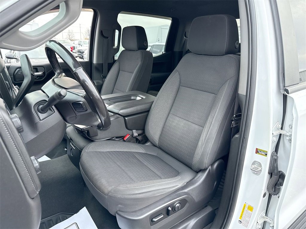 Used 2021 Chevrolet Silverado 1500 RST w/ Bed Protection Package image 11