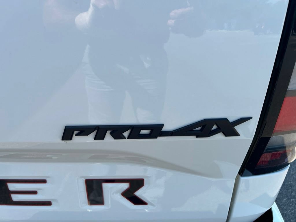 Certified 2024 Nissan Frontier PRO-4X w/ Pro Premium Package AWD/4WD image 27