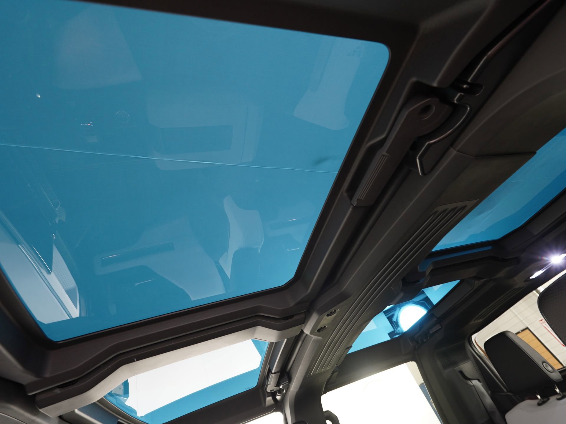 Used 2024 GMC Hummer EV 3X w/ Omega Edition image 29