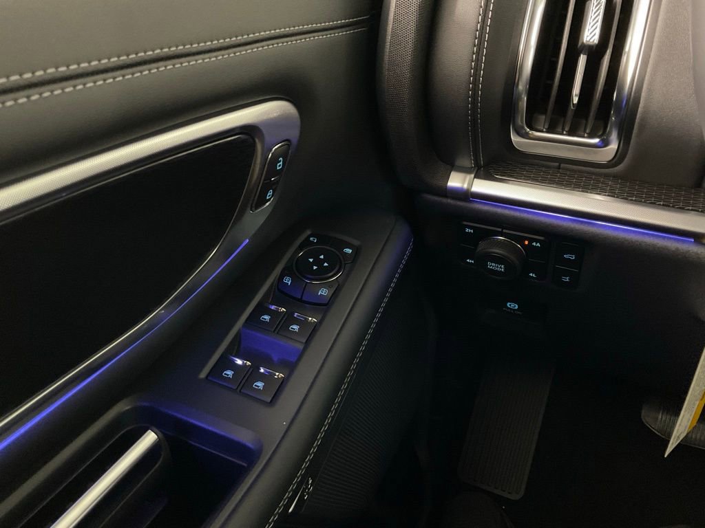 New 2026 Ford Expedition Platinum w/ Stealth Appearance Package image 20